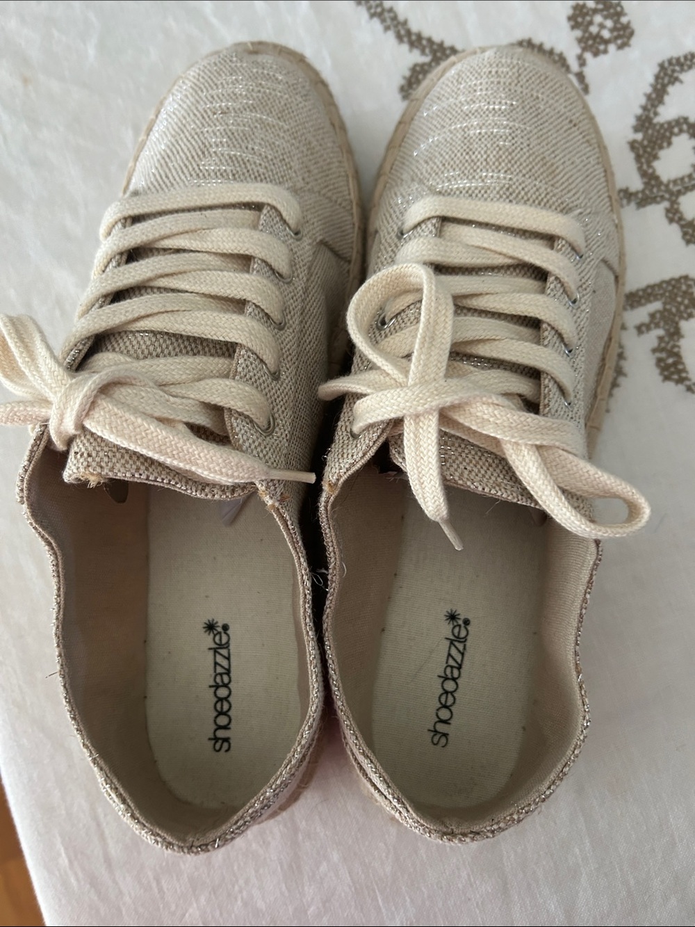 Shoe Dazzle Women's Neutral Cream Lace-Up Sneakers